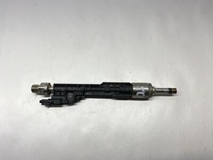 BMW 1 2016 F87 F80 F82 M2 M3 M4 Hochdruck Kraftstoffinjektor 7639994