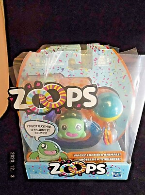 Zoops Electronic Twisting Zooming Climbing Toy Party Cockatoo Pet Toy (Packof 4)