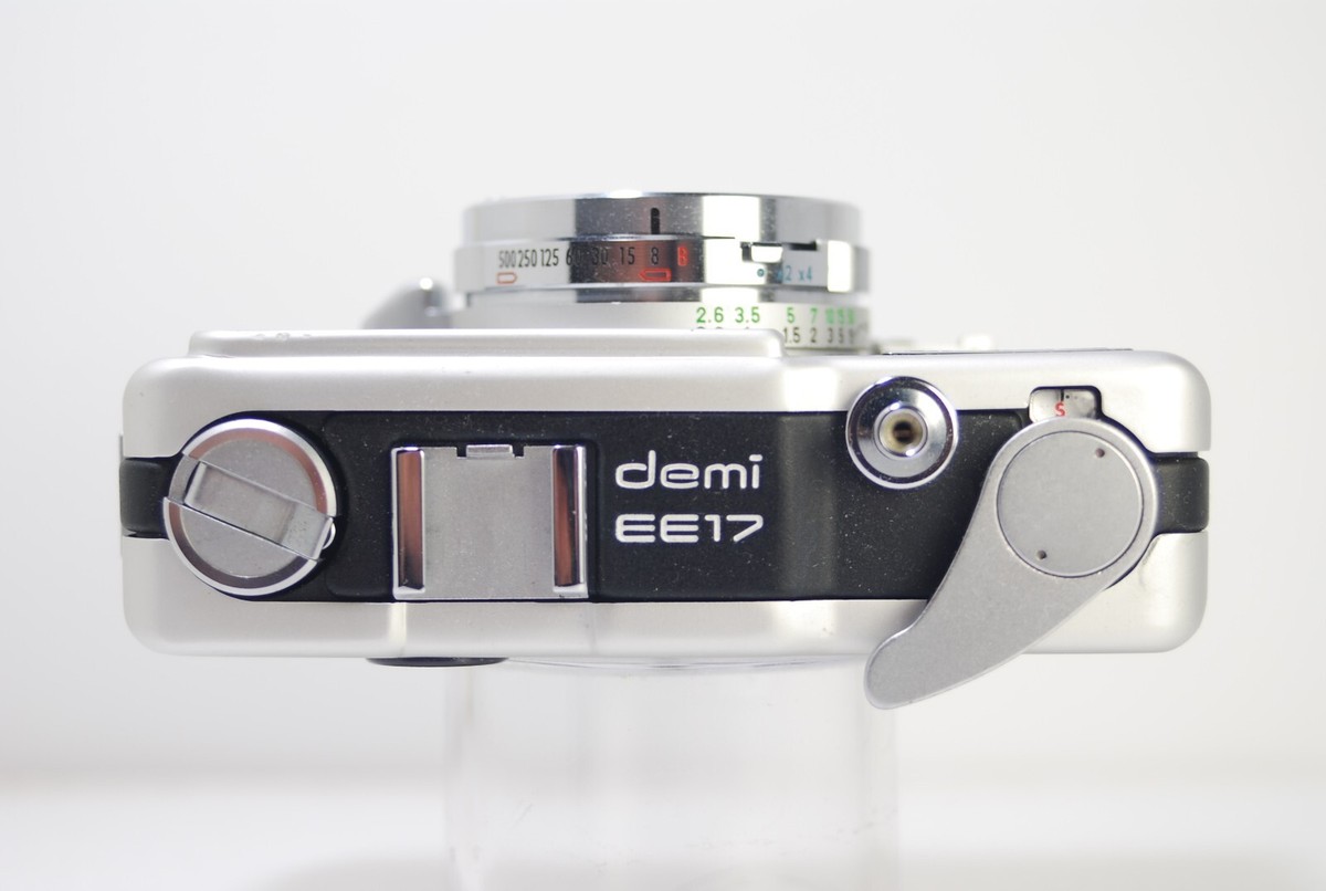 フィルムカメラ Canon demi EE17 35mm camera 30mm f/1.7 Canon Demi EE17 Review - A Surprisingly Good Half Frame