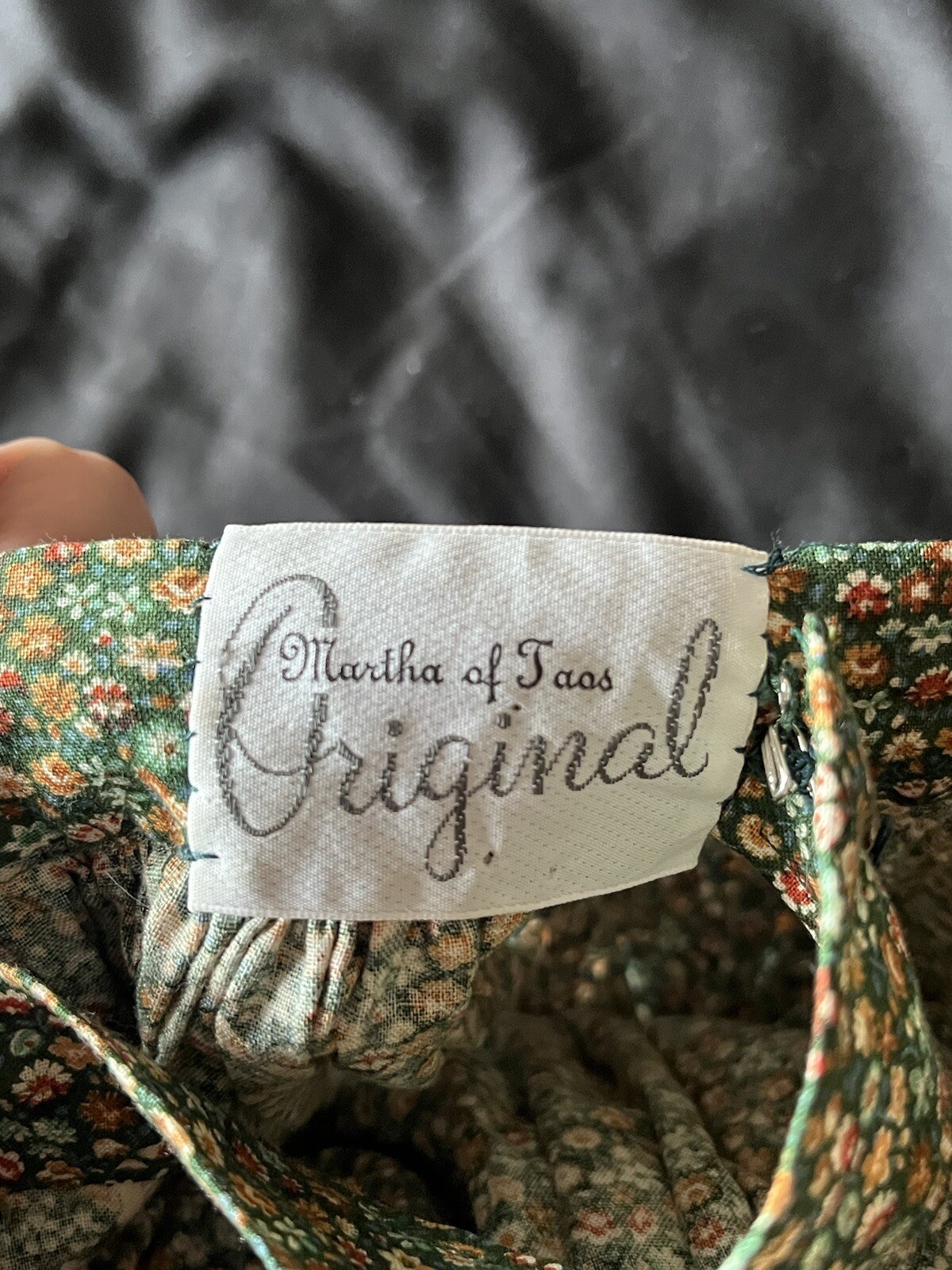 Martha of Taos Rare Vintage Ditsy print Broomstic… - image 19