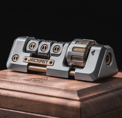 Lautie EDC Jackpot 2.0 Mechanical Metal Dice Deskset Limited Edition Fidget Toy