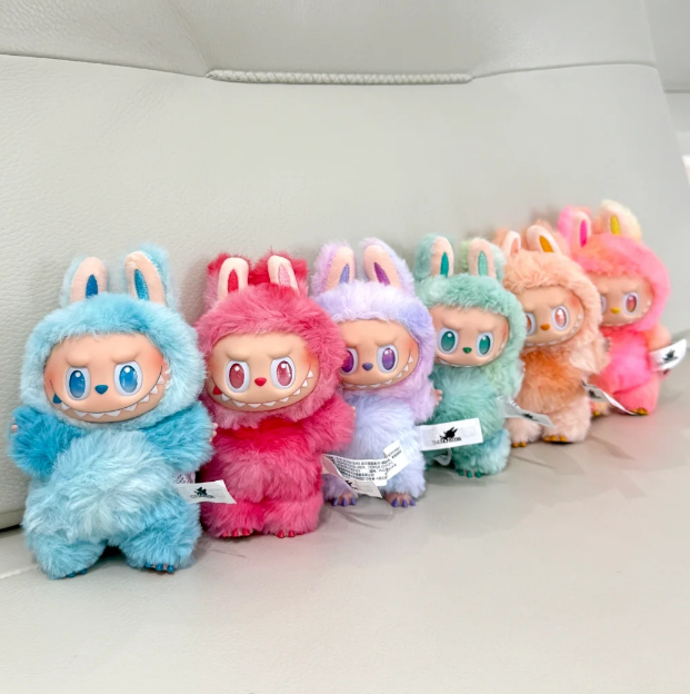 Figure Home Exciting POP MART The Monsters Big into Energy Vinyl