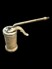 VINTAGE TRU-TEST OIL CAN Trutest Hand Pump Very Old Automotive Shop Garage 4”