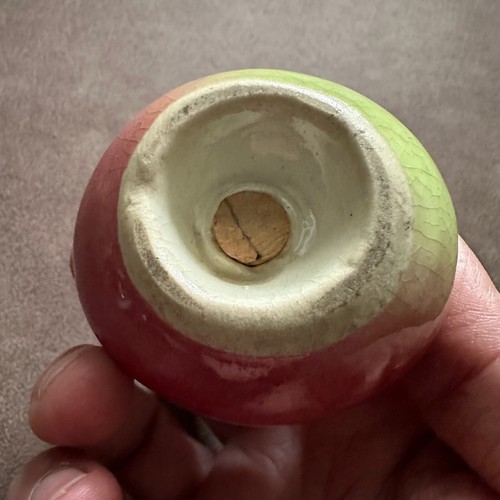 VINTAGE DARBYSHIRE AUSTRALIAN POTTERY TURNIP & APPLE SALT & PEPPER SHAKERS - Picture 11 of 13