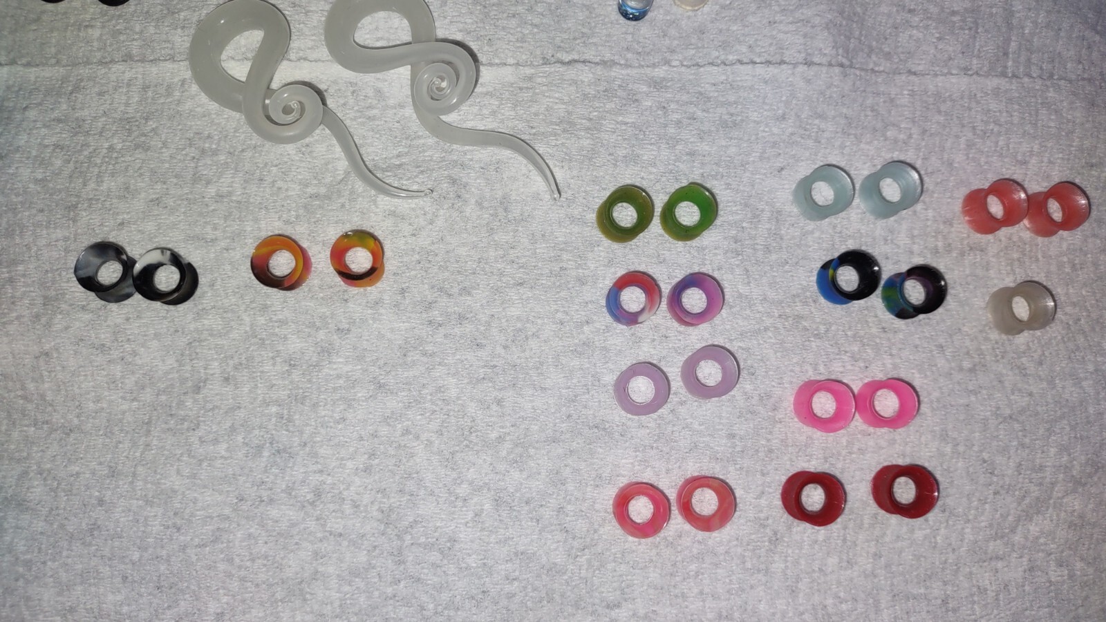 Ear Gauges - image 2