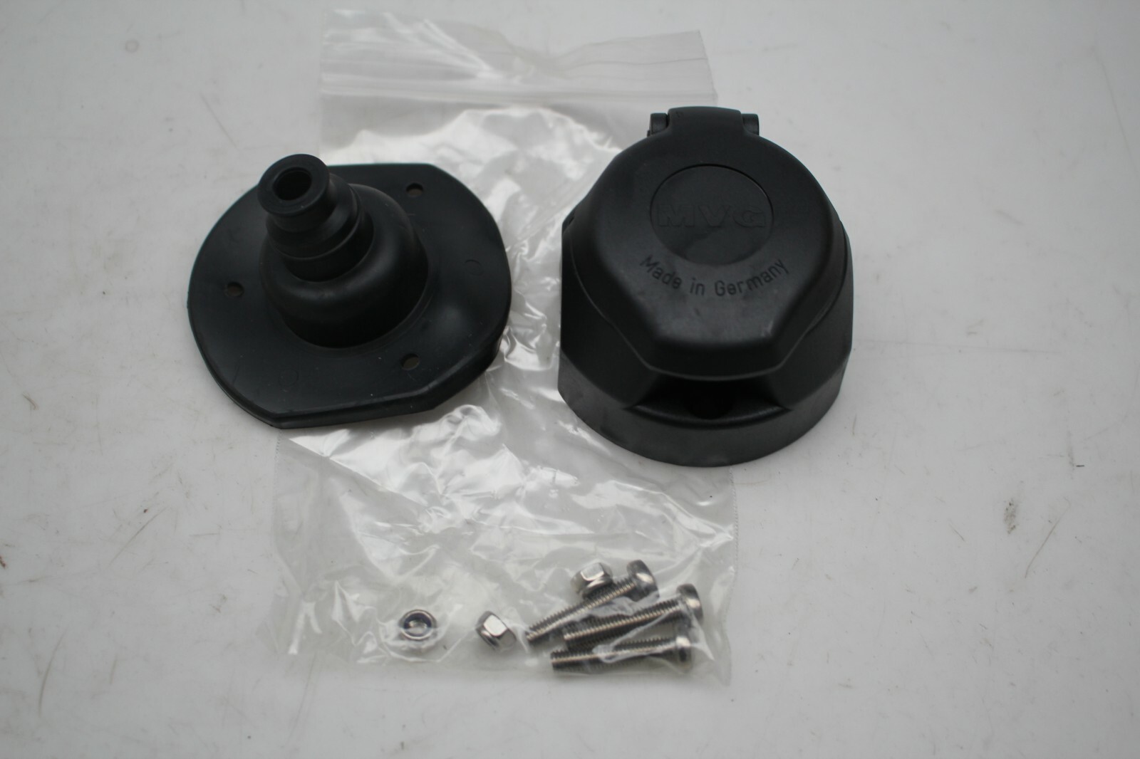 7701370052 Original Renault Steckdose 13 Pol. | eBay