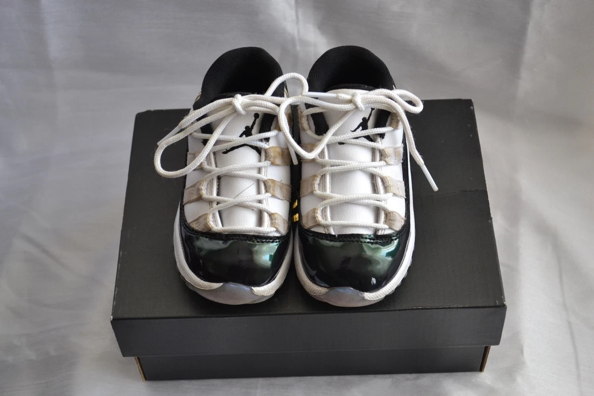 Retro 11 hot sale emerald rise