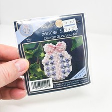 Mill Hill Seasonal Sampling Counted Glass Bead Kit - Pastel Bows MHSA5