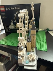 LEGO ARCHITECTURE: London (21034) With Box And Instructions