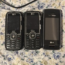 Lot Of 3 Vintage LG Phones. 2X LG Rumor LX260, LG Voyager. UNTESTED. For Parts 