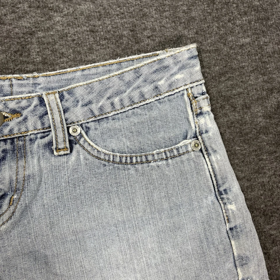 Pantalones Cortos de Jean Y2K Bongo Talla 3 Tiro Bajo 2” Entrepierna Micro Pantalones Cortos Denim Envejecidos Foto 4 de 4