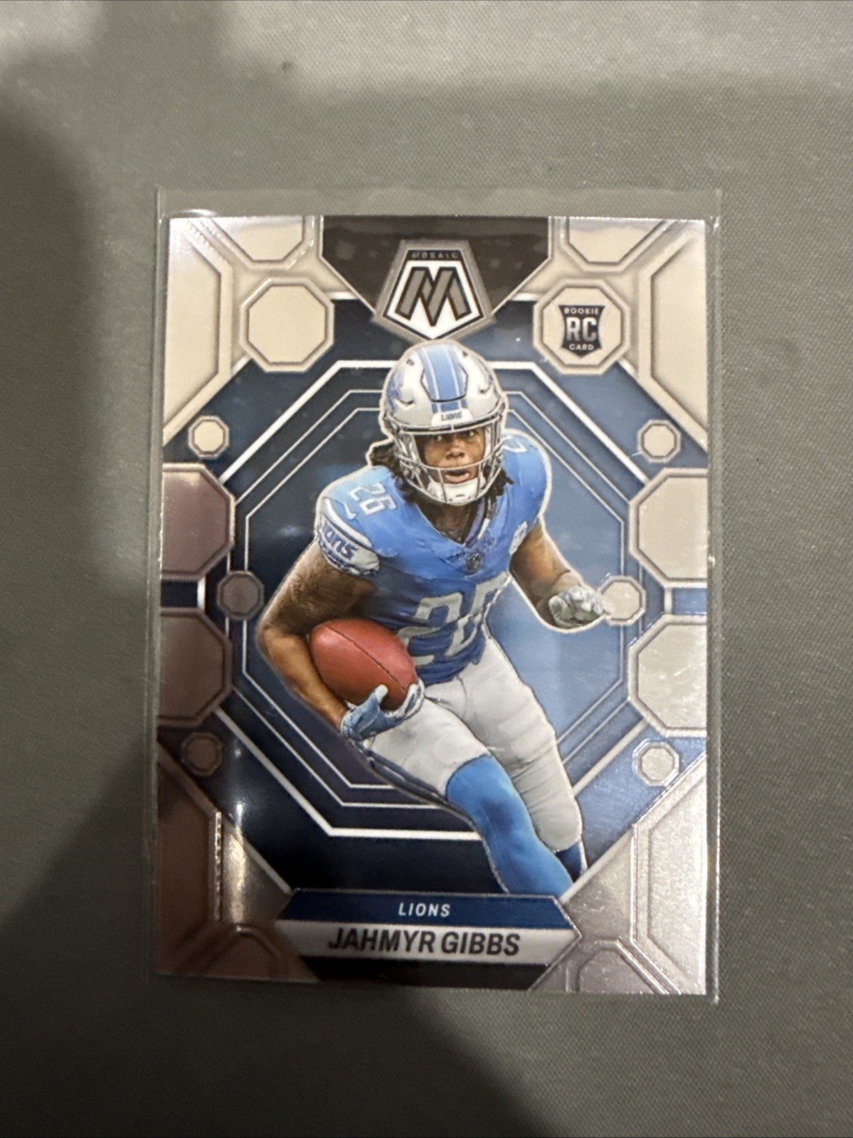 2023 Panini Mosaic - Rookies Jahmyr Gibbs #324 Silver Prizm (RC)