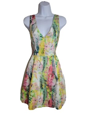 Ina women's tropical print fit and flare sleevless dress / size M / PRE-OWNED | eBay Ina women's tropical print fit and flare sleevless dress / size M / PRE-OWNED | eBay