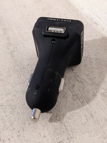KitSound MyFM2 Bluetooth in-car wireless to FM 2 transmitter adapter converter - Picture 6 of 8