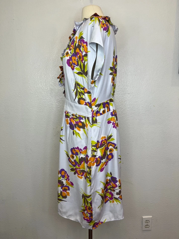 Boden женщин стороны молнии с оборками цветочный шелк оболочка платье серый белый размер 12R - Изображение 3 из 4