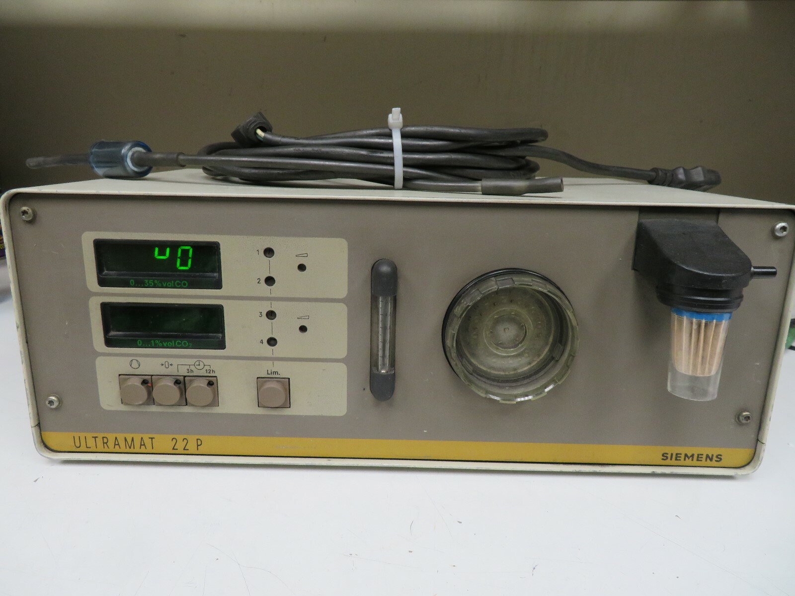 Siemens Ultramat 22p Gas Analyzer - PARTS/REPAIR ONLY - "as-is"
