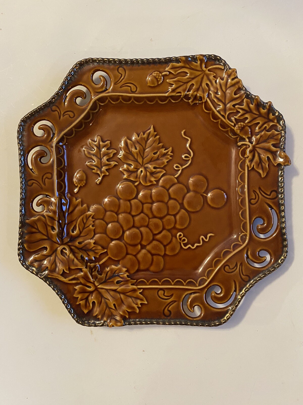 Picture 1 of 4