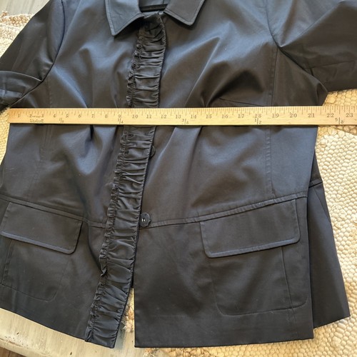 Talbots Black Sateen Crop Ruffle Sleeve Snap Close Blazer Jacket Sz 16 W - Picture 7 of 8