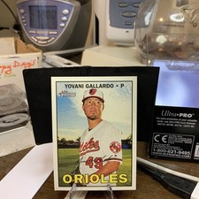 2016 Topps Heritage High Number Baseball Yovani Gallardo #611