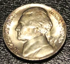 * 1945-P  JEFFERSON  WARTIME   NICKEL   UNCIRCULATED  TONED  40%  SILVER  READ *