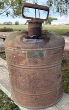 Vintage JUSTRITE SAFETY CAN with Brass Tag 5 Gallon Spring Cap Chicago