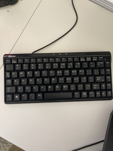 Logitech G29 Driving Force Rennlenkrad, Schwarz, Inkl. Shifter, für PC/PS4/3 - Bild 4 von 9