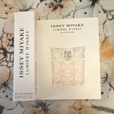 Lumière d'Issey Issey Miyake аромат - новий аромат для жінок 2026