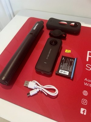 Insta360 one X2 with accesories, Perfect Working Conditions