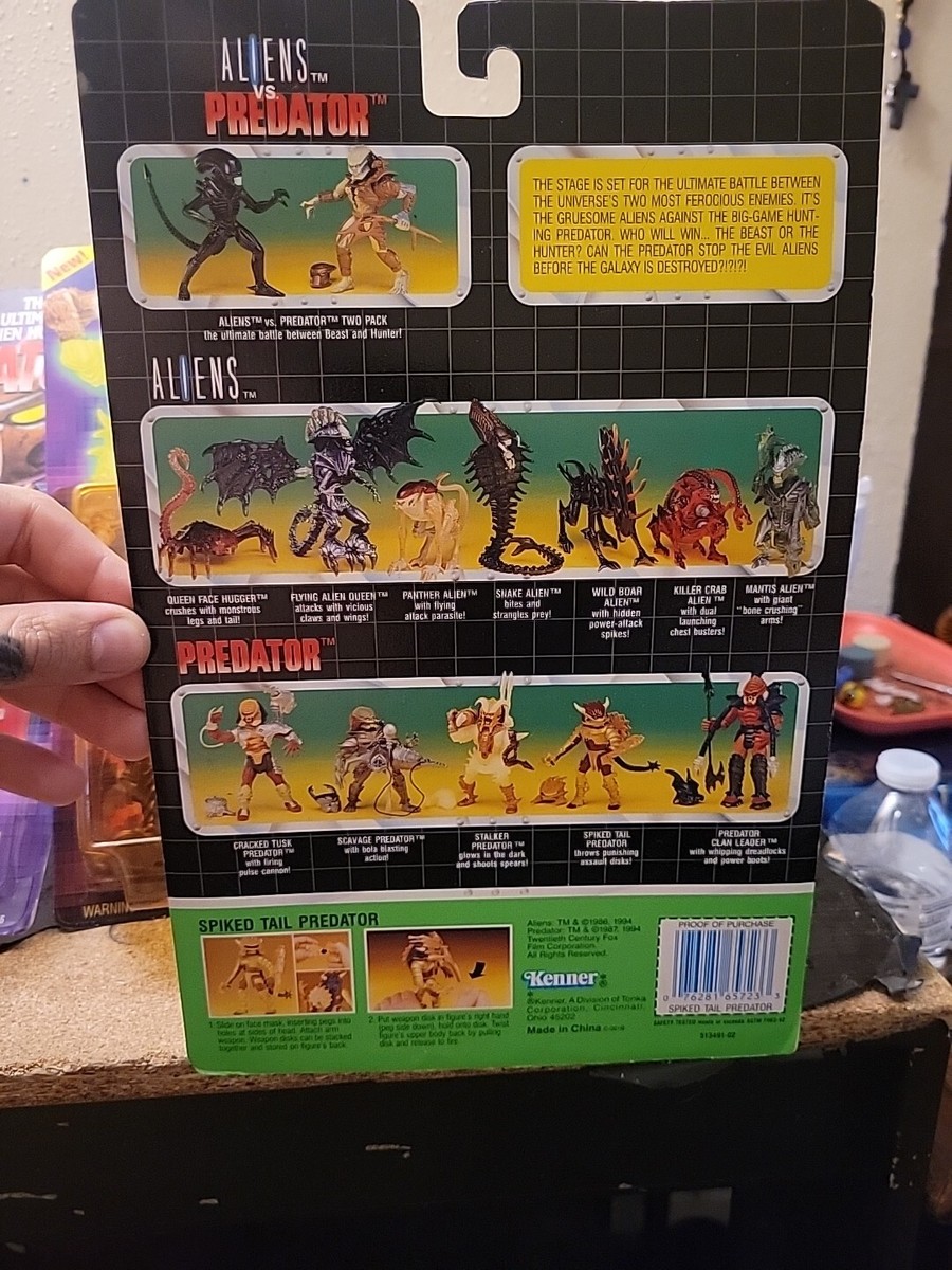 PREDATOR 1994 Kenner Predator Action Figures Cracked Tusk
