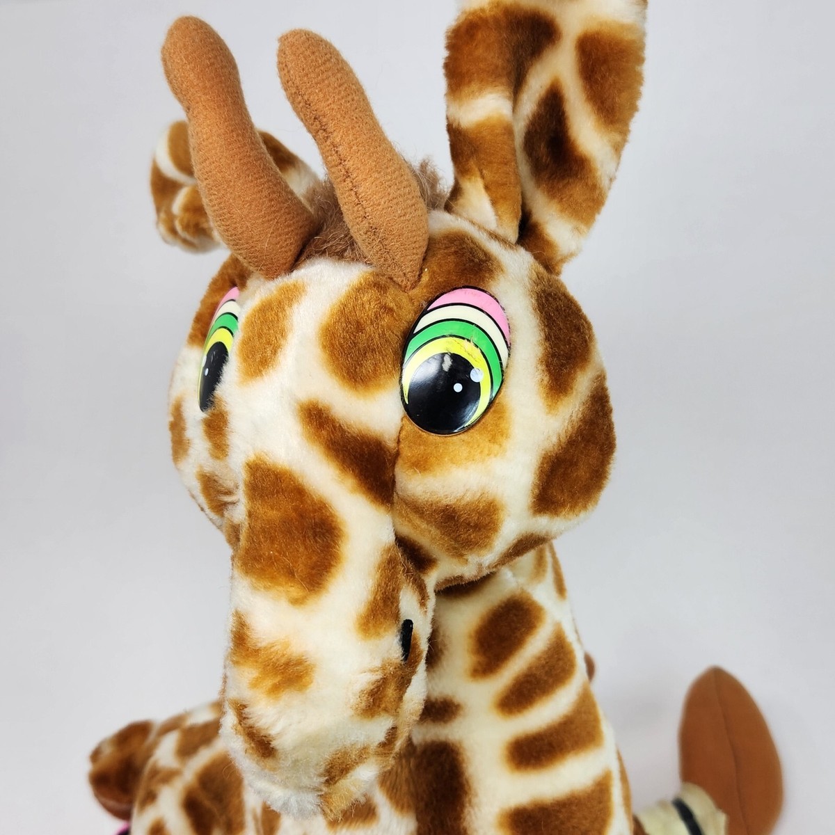 VINTAGE IDEAL MICHAEL JACKSON PETS JABBAR THE GIRAFFE STUFFED