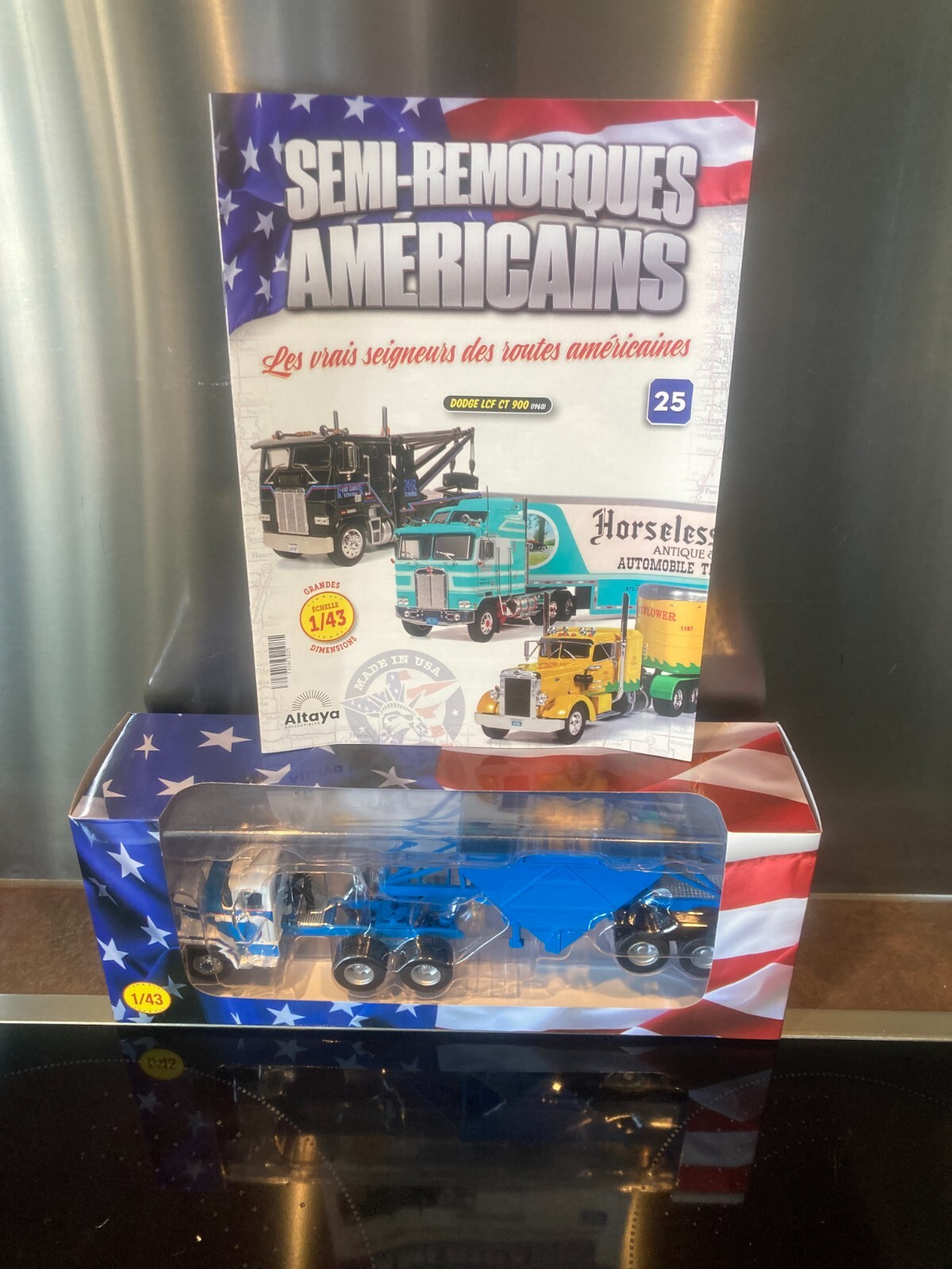 Dodge LCF CT 900 1960 Altaya miniature 1/43 de camion rétro avec fascicule d'origine