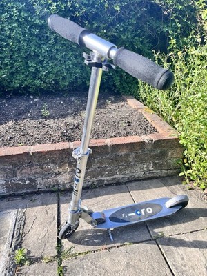Micro Sprite Scooter 2-Rad, faltbar - silber
