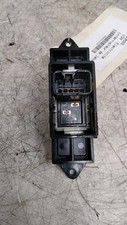 Lève vitre Peugeot iOn