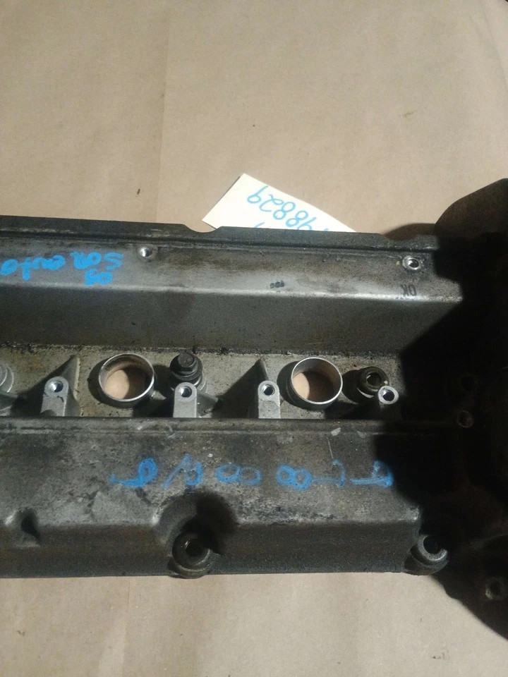 Conjunto de cubierta de válvula de motor izquierdo KIA SORENTO 2005-2007 3,5 L OEM Foto 4 de 4