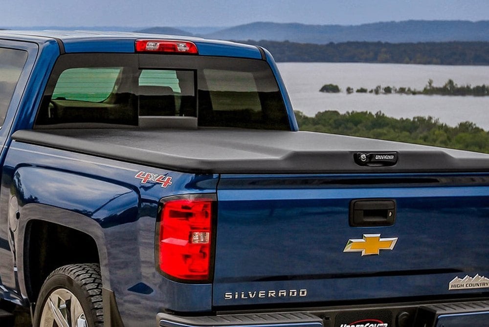 For GMC Sierra 1500 2019-2025 UnderCover UC1208 Elite Hard Hinged Tonneau Cover