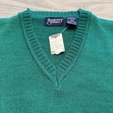 NEW Vintage Strawbridge & Clothier Green Sweater Mens M Pullover V-Neck Long Slv