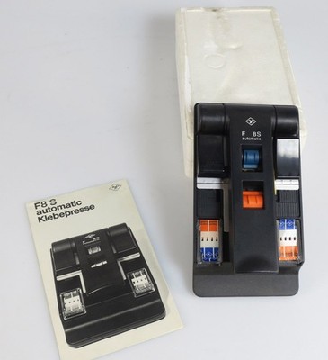 AGFA F8 S SUPER 8 FILMKLEBEPRESSE + 60 ETIKETTEN KLEBEPRESSE SPLICER