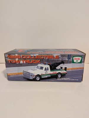Sinclair 1998 Collectible Tow Truck 1:25 Working Lights and Sounds