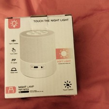 LED Touch Control Night Light, USB Powered DC 5V, White Indoor Kids Lamp