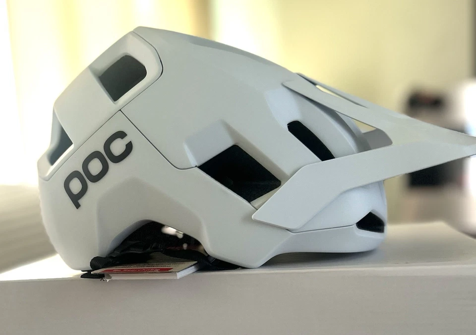 POC Kortal 比赛头盔 大号 — 第 2/4 张图片