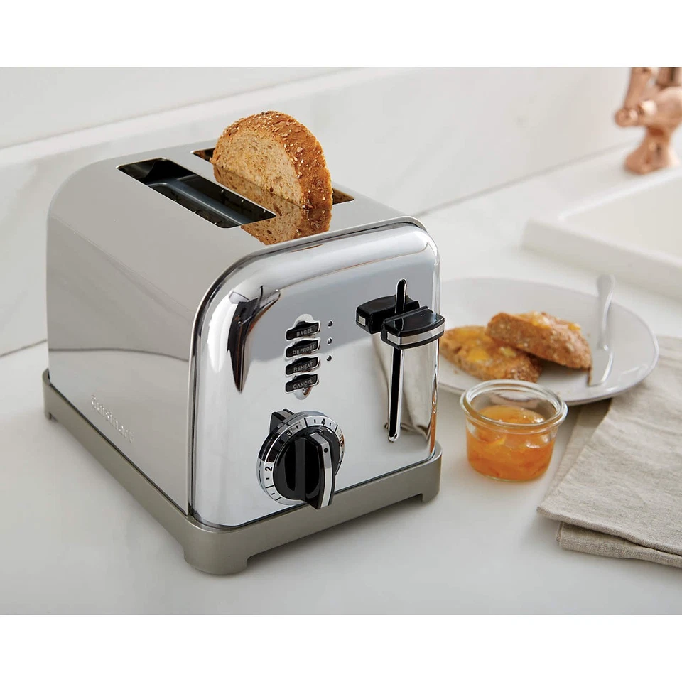 Tostadora clásica de dos rebanadas Cuisinart Foto 2 de 4