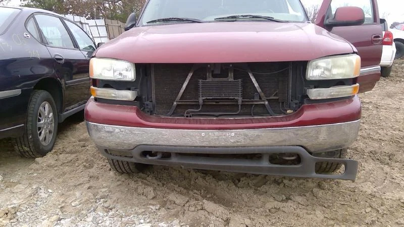 00 01 02 03 04 05 GMC YUKON XL 1500 Condensador 5.3 Foto 3 de 4