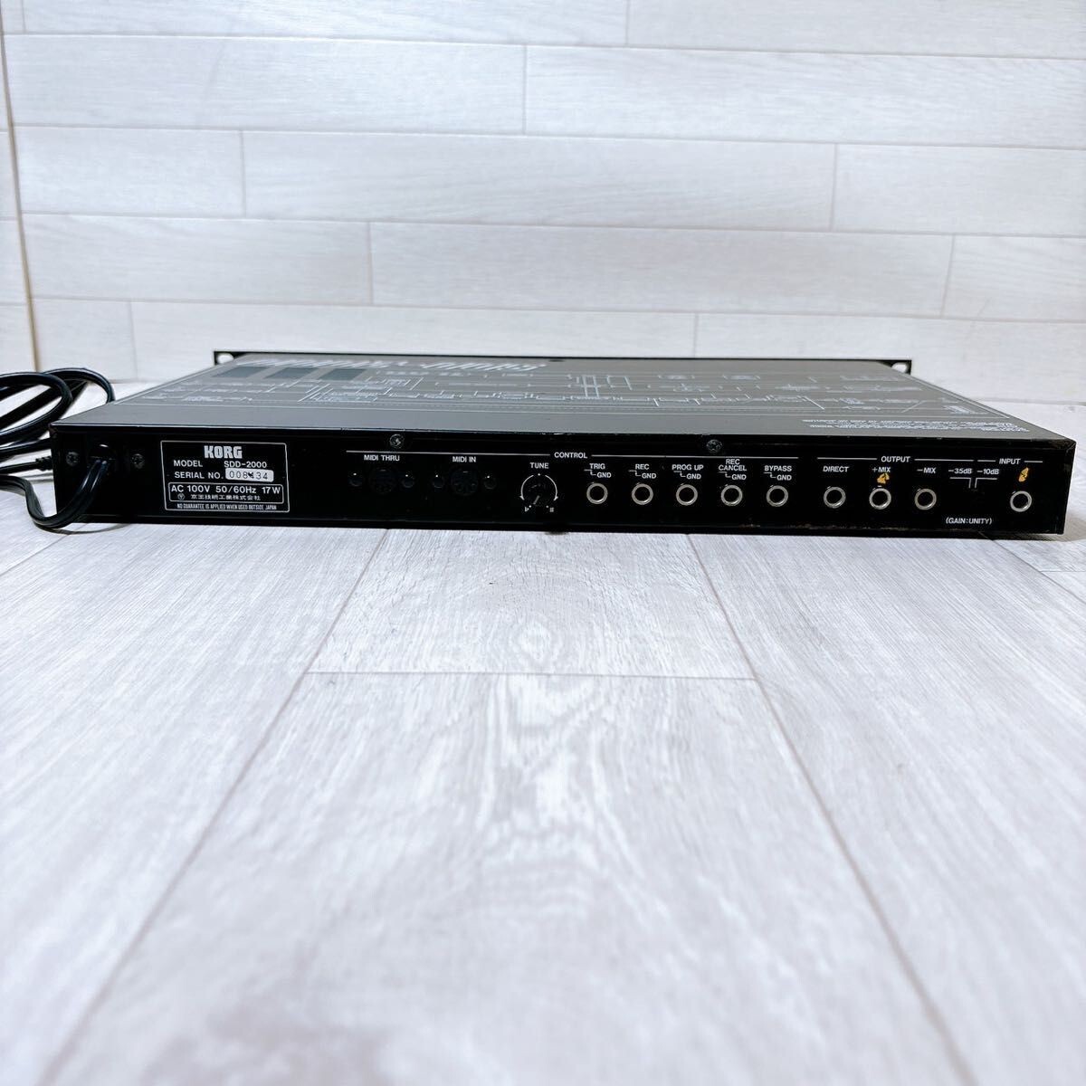 Korg SDD-2000 Sampling Digital Delay Multi Effect Processor