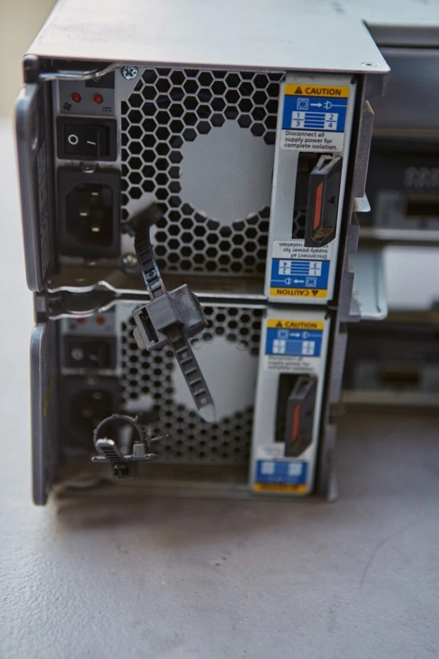 JBOD without Trays (space for 24) - Image 4 of 4