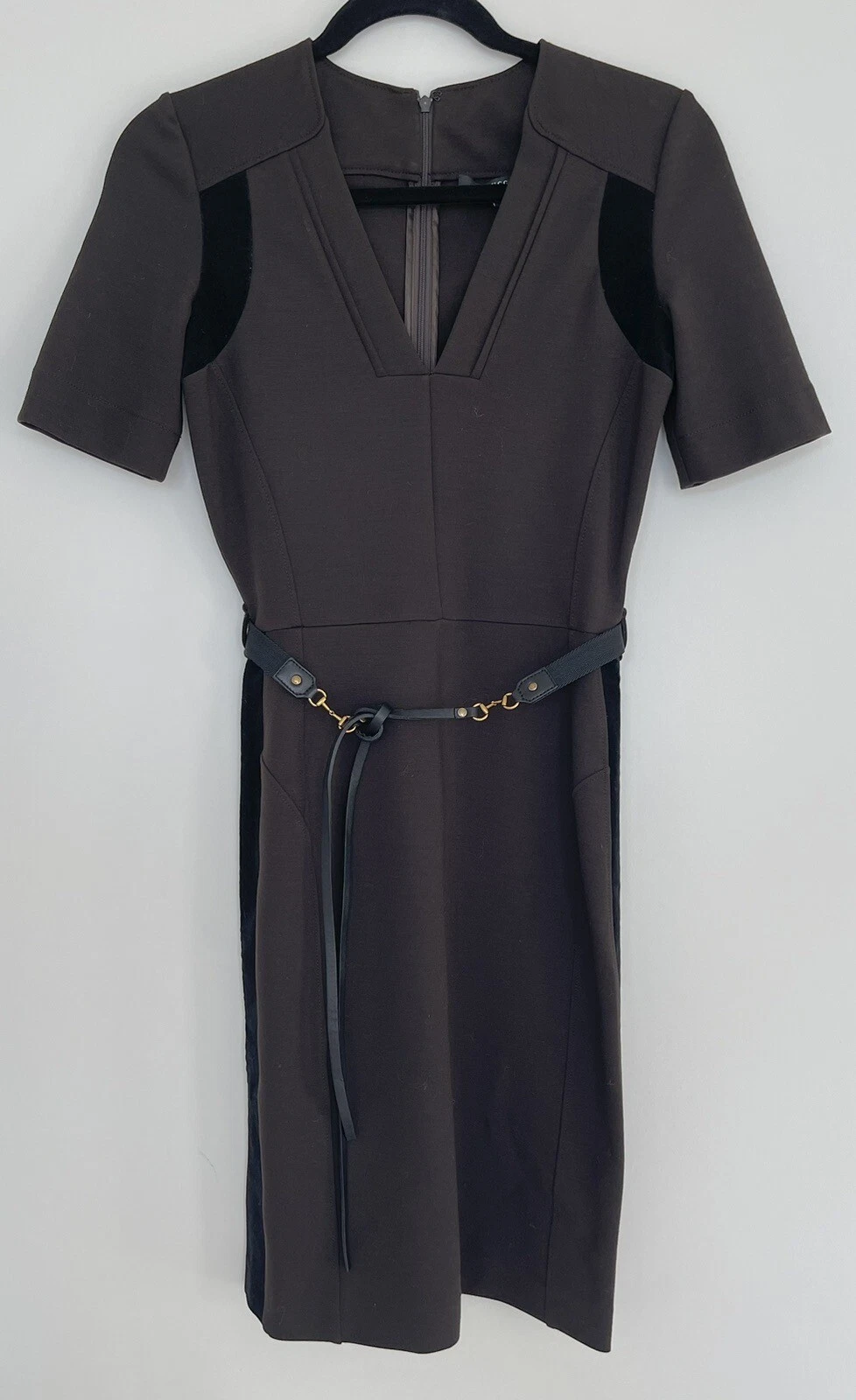 Robe ceinture Gucci marron laine mélangée stretch tricot côtés velours mors de cheval taille S