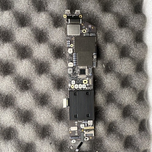 Apple MacBook Air 13" i5 1,6GHz 8GB 128GB 2018 A1932 Logic Board mit macOS - Bild 2 von 4