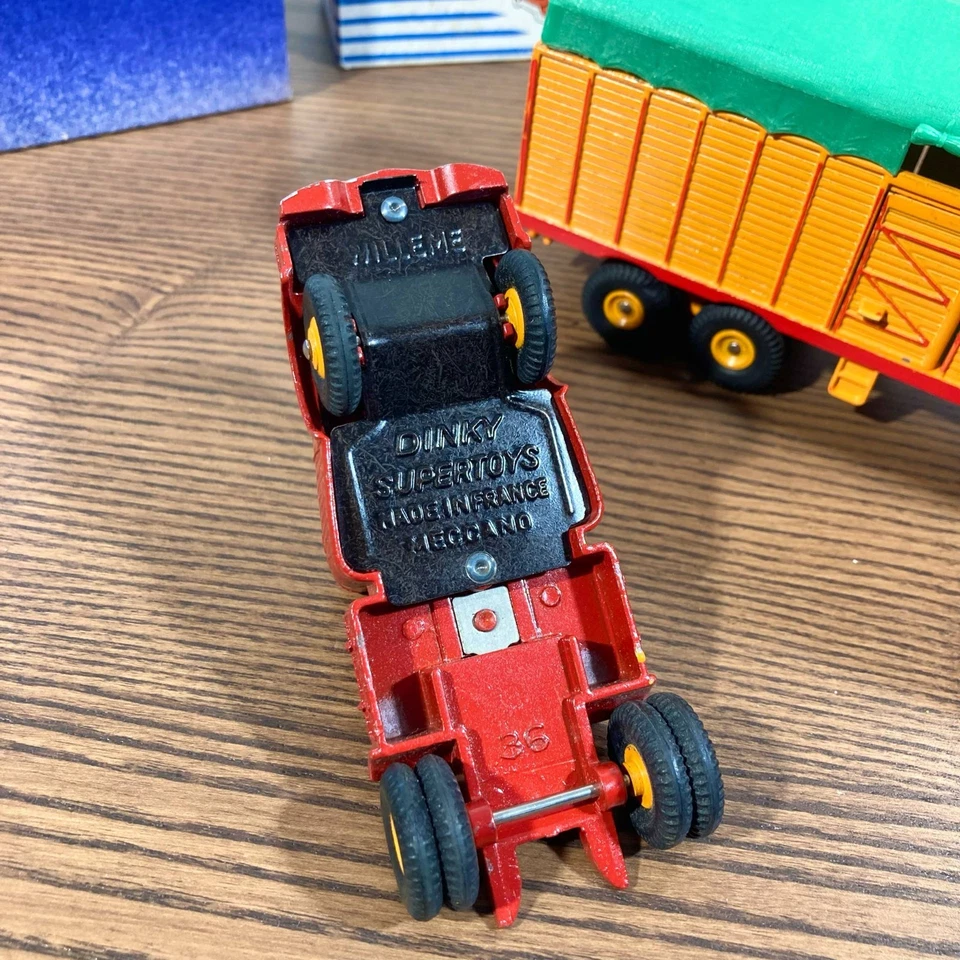 État neuf Dinky Toys 36B Tracteur Willème Semi-Remorque – boîte d’origine 1960 - Photo 4/4