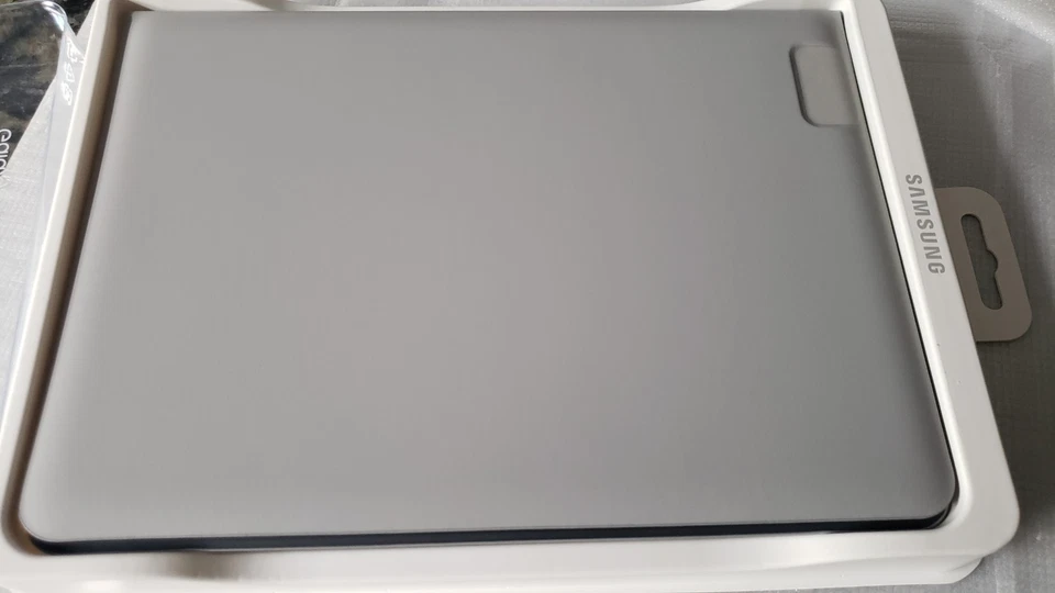 Genuine Samsung Galaxy Tab S3 Book Cover Keyboard Cover Case, S-Pen Holder Grey - Image 2 of 4