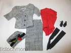 VINTAGE BARBIE DOLL FASHION CLOTHES #954 CAREER GIRL SET COMPLETE HEELS GLOVES