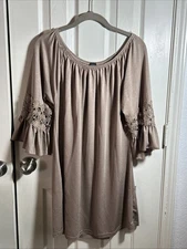 Win Win Women's Size L/XL Double Lace Sleeve Tunic Brown Crochet Romantic